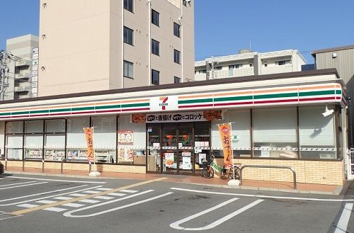 セブンイレブン 姫路安田4丁目店の画像