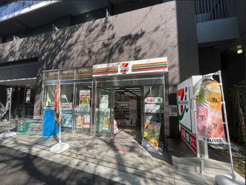 セブンイレブン 新井中野通り店の画像