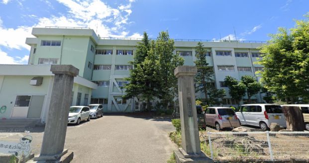 新潟市立丸山小学校の画像