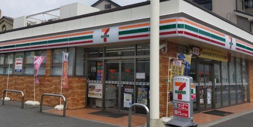 セブンイレブン 大阪毛馬橋店の画像