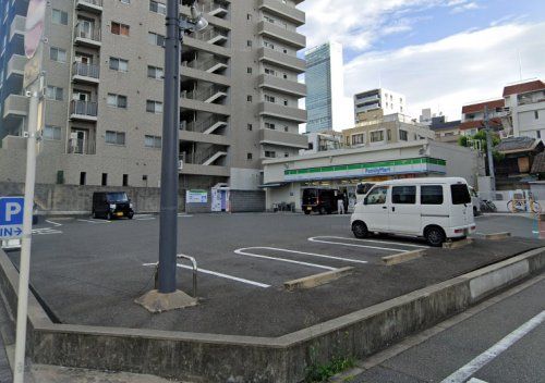 ファミリーマート 松崎町店の画像