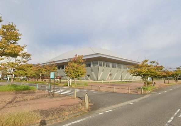 新潟市亀田総合体育館の画像