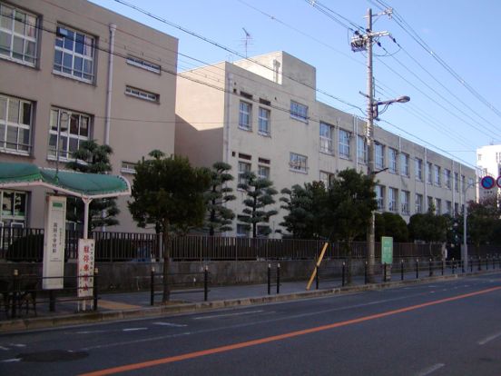大阪市立 苅田小学校の画像