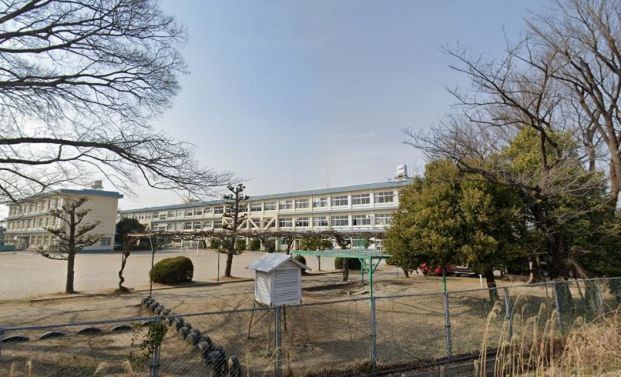 春日井市立牛山小学校の画像