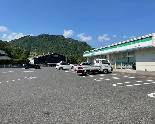 ファミリーマート あさひが丘一丁目店の画像