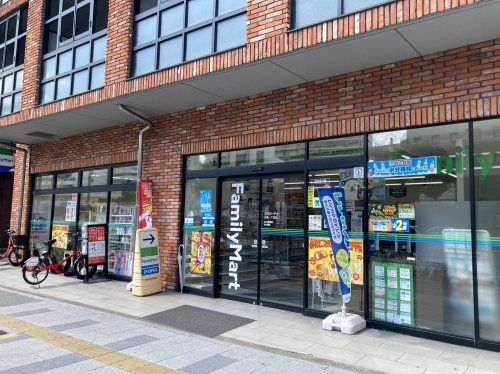 ファミリーマート 大須一丁目店の画像