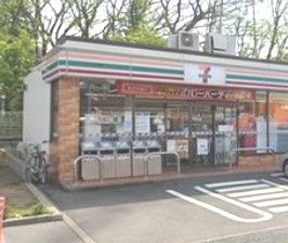 セブン-イレブン 横浜下飯田駅前店の画像