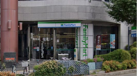 ファミリーマート 新神戸駅前店の画像