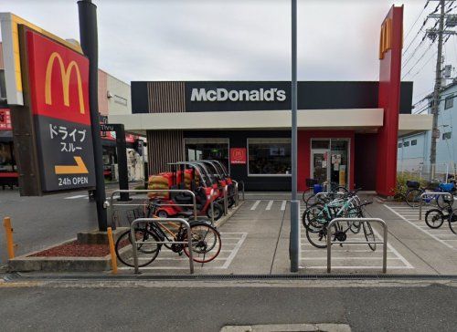 マクドナルド東大阪巨摩橋店の画像