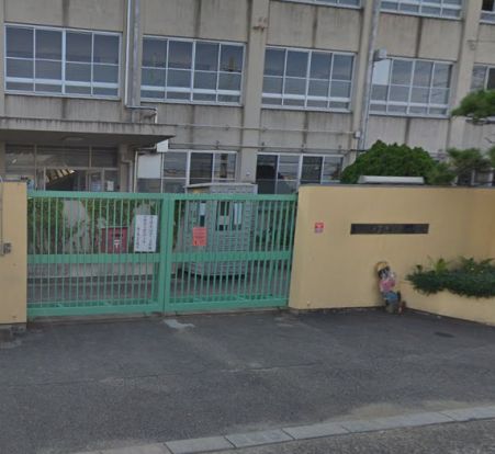 東大阪市立弥刀東小学校の画像