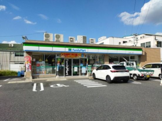 ファミリーマート 守山瀬古一丁目店の画像