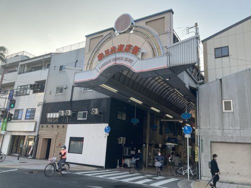 春日出商店街の画像