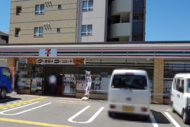 セブンイレブン 神戸七宮町2丁目店の画像