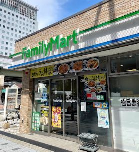 ファミリーマート 内本町西店の画像