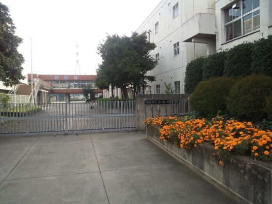 江南中学校の画像