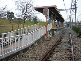 阪神武庫川線　東鳴尾駅の画像