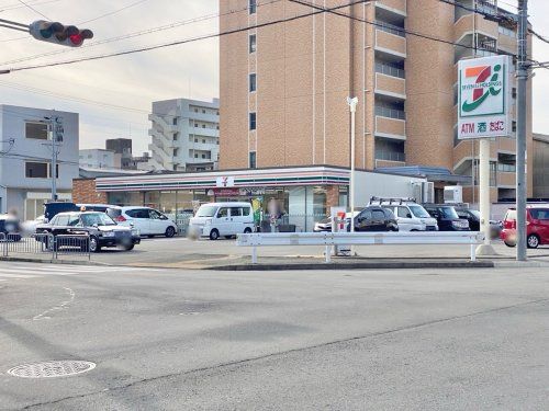 セブンイレブン 吉祥院仁木ノ森店の画像