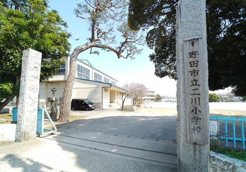 野田市立二川中学校の画像