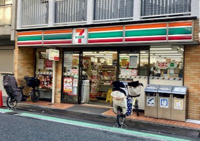 セブンイレブン 目黒平和通り店の画像