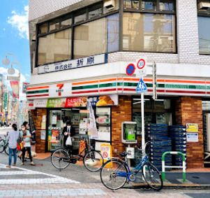 セブンイレブン 池袋北口平和通り店の画像