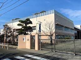 八王子市立横山中学校の画像