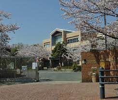 八王子市立松木中学校の画像
