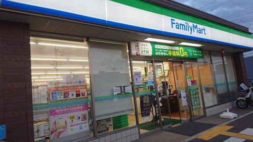 ファミリーマート 八尾水越店の画像