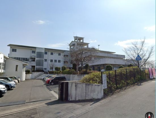 吉見町立西が丘小学校の画像