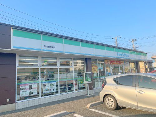ファミリーマート 富士見勝瀬店の画像