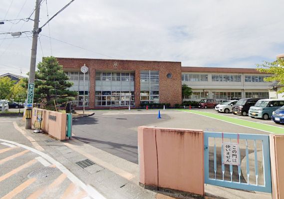 金沢市立千坂小学校の画像