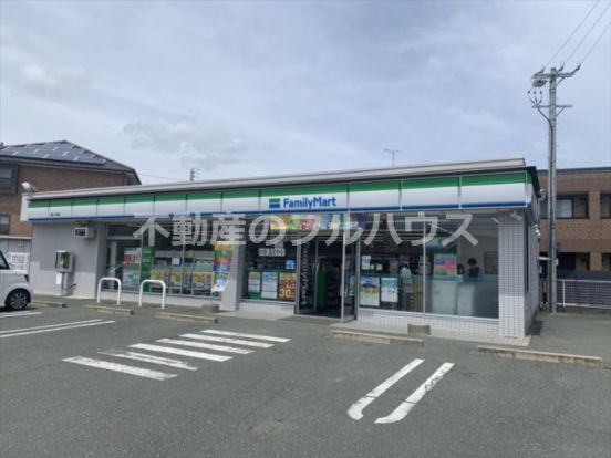 ファミリーマート 豊川平尾店の画像