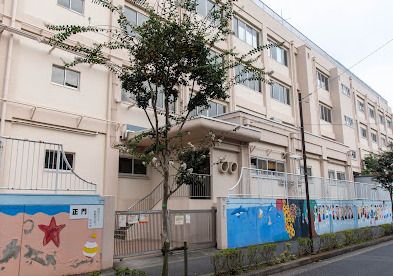 江戸川区立西小松川小学校の画像