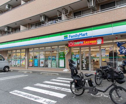 ファミリーマート 板橋徳丸七丁目店の画像