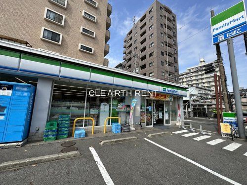 ファミリーマート アスロード横浜生麦店の画像