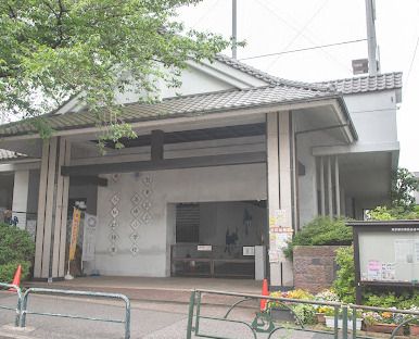 台東区立谷中小学校の画像