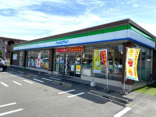 ファミリーマート 徳重・名古屋芸大駅西店の画像