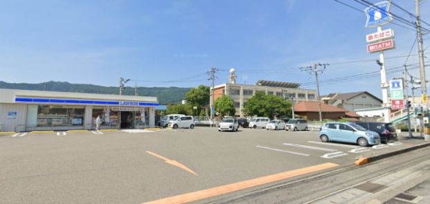 ローソン吉野川西麻植店の画像