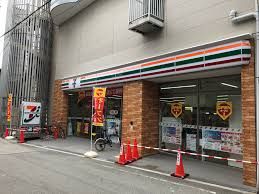 セブンイレブン JR東淀川駅西口店の画像