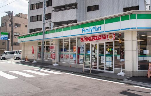 ファミリーマート 目白南店の画像