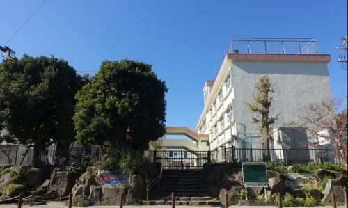 平塚市立崇善小学校の画像