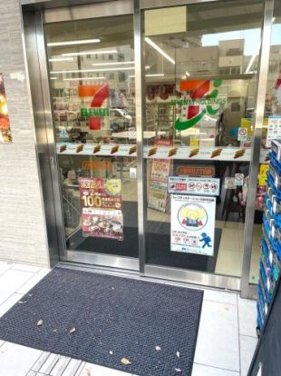 セブンイレブン 大阪幸町2丁目東店の画像