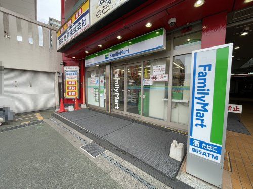 ファミリーマート 京成成田駅前店の画像