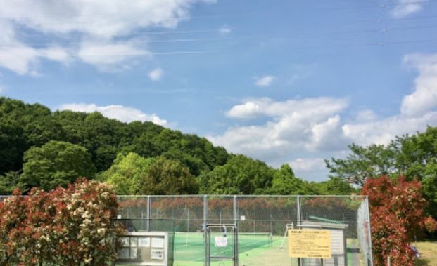 野津田公園テニスコートの画像