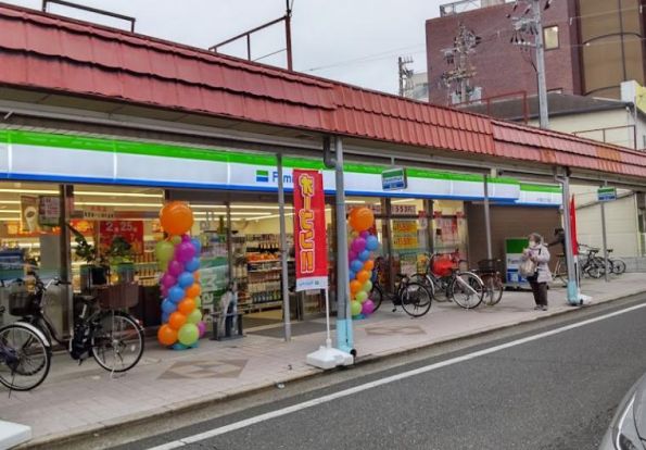 ファミリーマート甲子園口三丁目店の画像