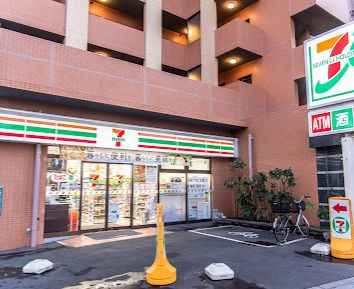 セブンイレブン 荒川南千住5丁目店の画像