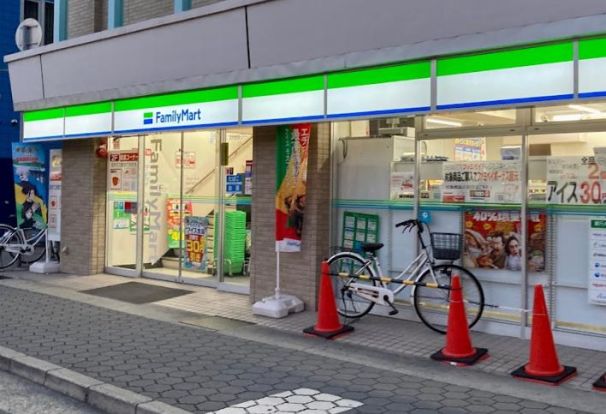 ファミリーマート 西宮甲子園口北町店の画像