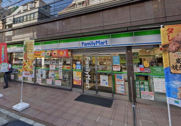 ファミリーマート 甲風園一丁目店の画像