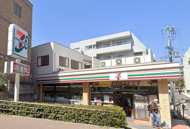 セブン-イレブン 阪急夙川駅南口店の画像