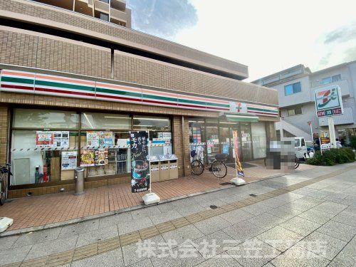 セブン-イレブン 寝屋川日之出町店の画像