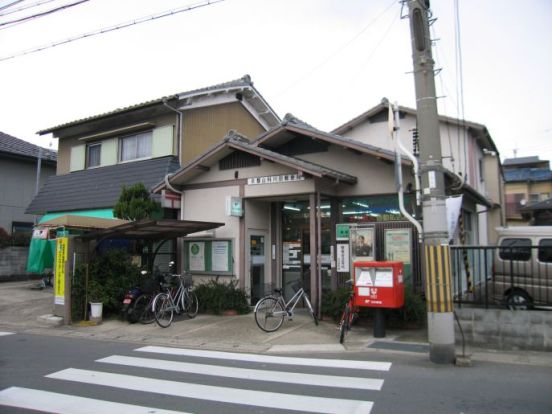 京都山科川田郵便局の画像